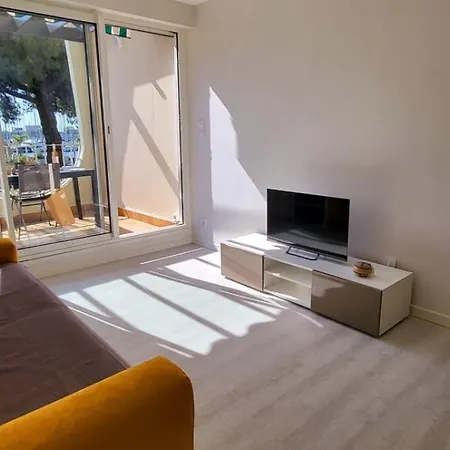 Appartamento Terrasse Quai Du Port De Plaisance *