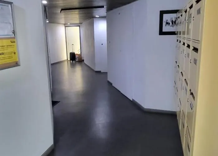 Terrasse 4 Quai Du Port De Plaisance * Le Grau-du-Roi